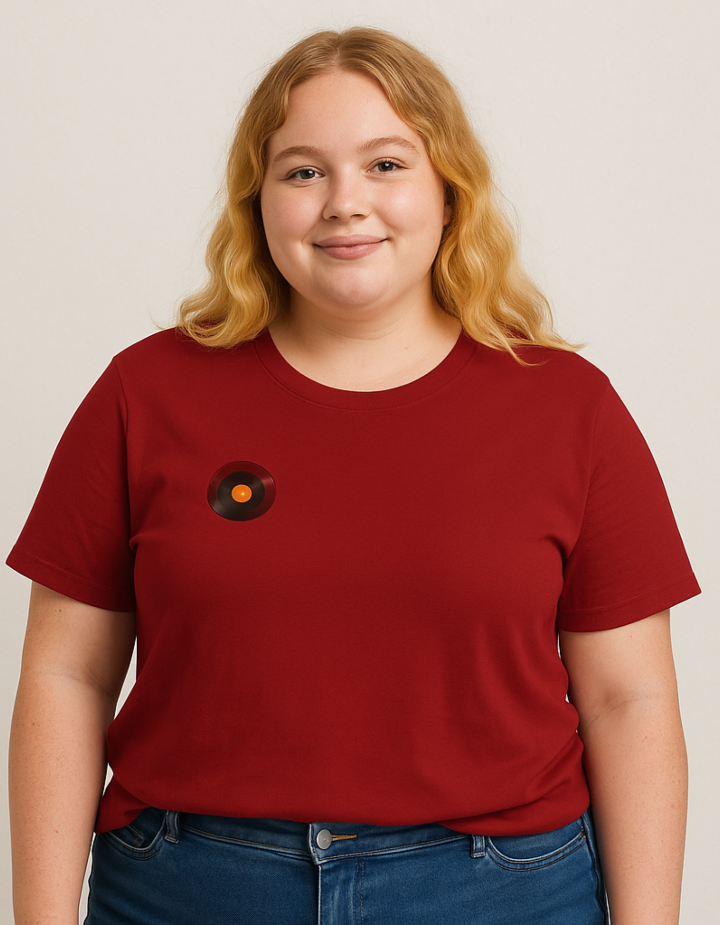 The Hola Hitmaker Tee